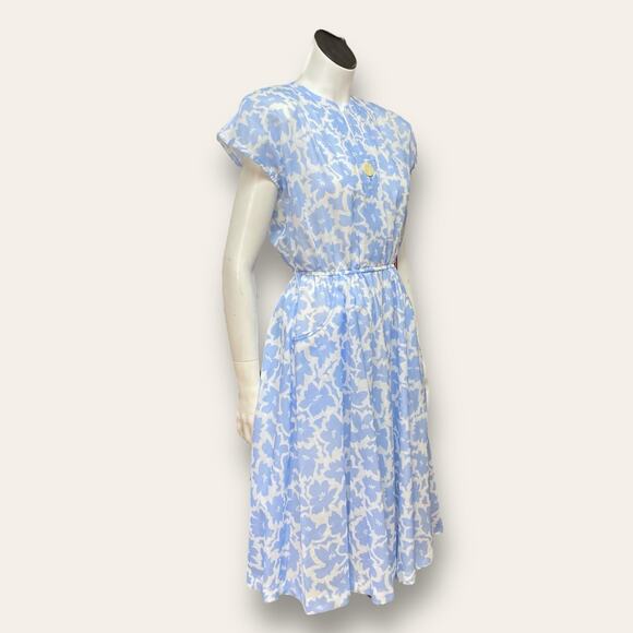 VTG union made Leslie Fay A-line blue and white Floral fabric (NWT) Small - Picture 2 of 11